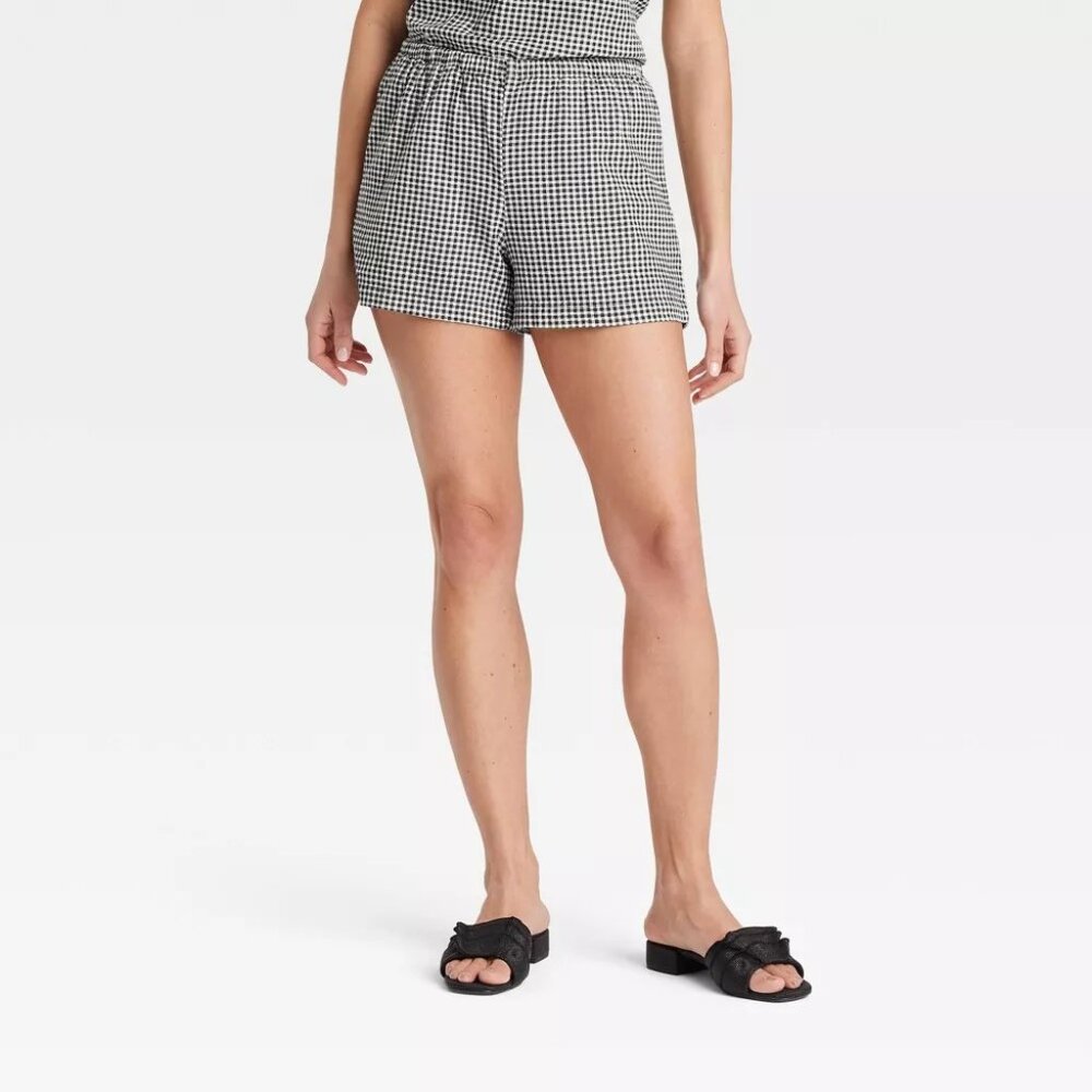 A New Day x Target | Mid-Rise Linen Pull-On Shorts | Black Gingham Check | Large